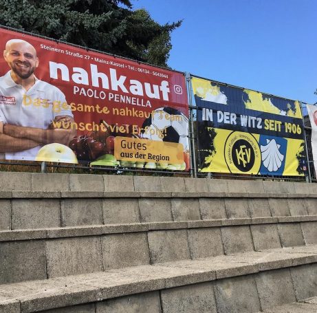 Stadion In der Witz – Hauptribüne